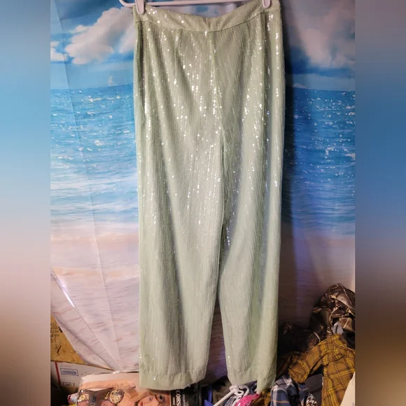 House Of Harlow 1960 NWOT Sage Green Sequin Wide Leg Pants Ladies Size‎ 6